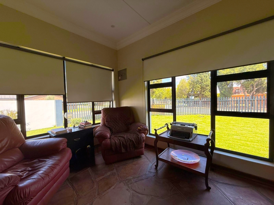 3 Bedroom Property for Sale in Baillie Park North West
